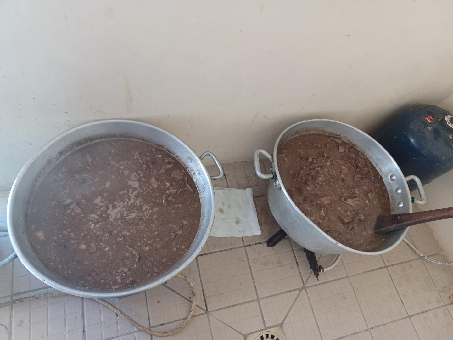 Daube de sanglier en cuisson